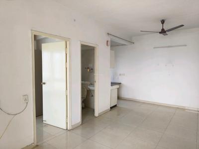 Living Room Image of 900 Sq.ft 2 BHK Apartment / Flat for sale in Signature Global The Millennia I, Sector 37D Gurgaon for Rs. 7100000