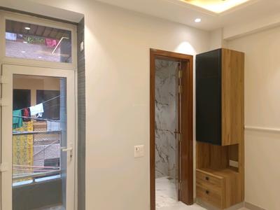 Bedroom Image of 1170 Sq.ft 4 BHK Builder Floor for sale in Mahavir Enclave New Delhi for Rs. 12500000