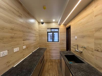 Kitchen Image of 1500 Sq.ft 3 BHK Apartment / Flat for sale in Tollygunge Kolkata for Rs. 17500000