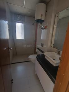 Bathroom Image of 2650 Sq.ft 3 BHK Apartment / Flat for sale in Jaypee The Kalypso Court, Sector 128 Noida for Rs. 45000000