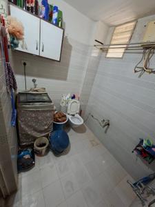 Bathroom Image of 774 Sq.ft 1 BHK Apartment / Flat for sale in Prasthan Home Town 4, Chandkheda Ahmedabad for Rs. 2900000