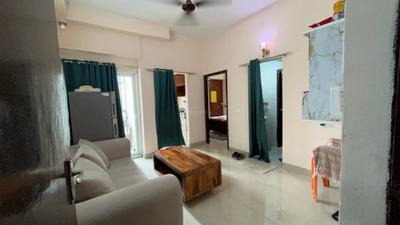 Living Room Image of 585 Sq.ft 1 BHK Apartment / Flat for rent in Amrapali Dream Valley 2, Noida Extension Greater Noida for Rs. 22000