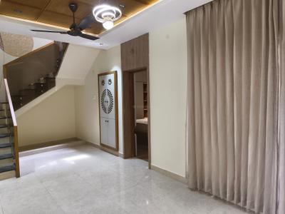 Living Room Image of 1450 Sq.ft 3 BHK Duplex for sale in Valar Nagar Madurai for Rs. 9500000