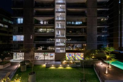 Building Image of 4750 Sq.ft 4 BHK Apartment / Flat for sale in Zaveri Amara, Bodakdev Ahmedabad for Rs. 65100000