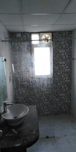 Bathroom Image of 1950 Sq.ft 3 BHK Apartment / Flat for sale in Chandra Panorama, Ahmamau Lucknow for Rs. 17500000
