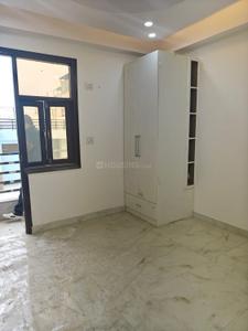 Bedroom Image of 1000 Sq.ft 3 BHK Builder Floor for sale in First Choice Realty Builder Floor, Mahavir Enclave New Delhi for Rs. 8500000