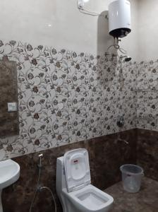 Bathroom Image of 1350 Sq.ft 2 BHK Builder Floor for rent in Prem Nagar Dehradun for Rs. 32000