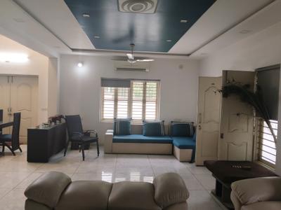 Living Room Image of 8730 Sq.ft 3.5 BHK Independent House for rent in Sanskruti Sentossa Greens, Vaishno Devi Circle Ahmedabad for Rs. 75000
