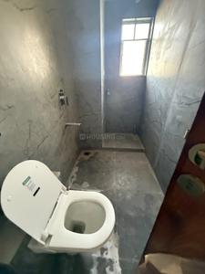 Bathroom Image of 1550 Sq.ft 3 BHK Apartment / Flat for rent in New Sneh Nagar Nagpur for Rs. 40000