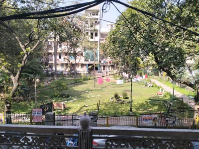 Kitchen Image of 720 Sq.ft 2 BHK Builder Floor for sale in Mukherjee Nagar New Delhi for Rs. 8500000