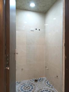 Common Bathroom Image of 1150 Sq.ft 2 BHK Builder Floor for sale in Vaishali Ghaziabad for Rs. 7900000