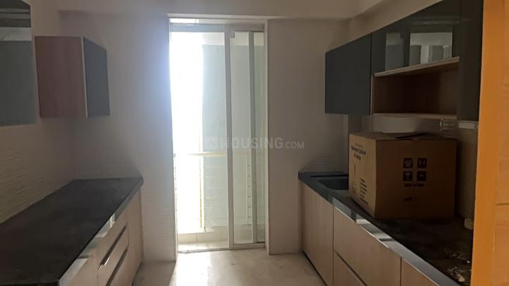 Ekta Tripolis Main Image 1