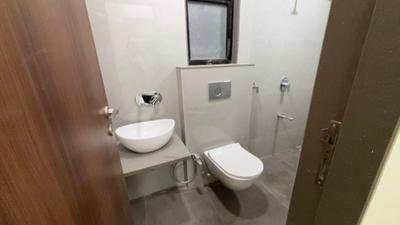 Image of 980 Sq.ft 3 BHK Apartment / Flat for sale in Modirealty Ashvattha Phase 1, Dahisar East, Mumbai for Rs. 25000000