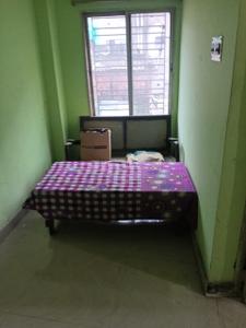 Bedroom Image of 800 Sq.ft 2 BHK Independent House for rent in Chinar Park Kolkata for Rs. 12000