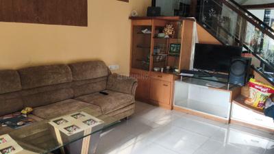 Living Room Image of 1944 Sq.ft 3 BHK Independent House for sale in Thaltej Ahmedabad for Rs. 46100000