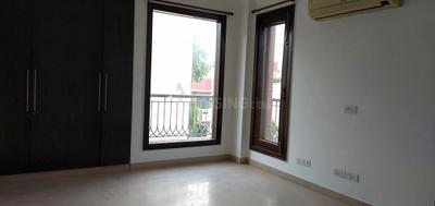 Bedroom Image of 2600 Sq.ft 4 BHK Builder Floor for sale in Safdarjung Enclave New Delhi for Rs. 100000000
