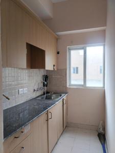 Kitchen Image of 585 Sq.ft 1 BHK Apartment / Flat for rent in Amrapali Dream Valley 2, Noida Extension Greater Noida for Rs. 16000