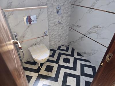 Image of 1500 Sq.ft 3 BHK Builder Floor for sale in BPTP Astaire Garden Floors, Sector 70A, Gurgaon for Rs. 18500000