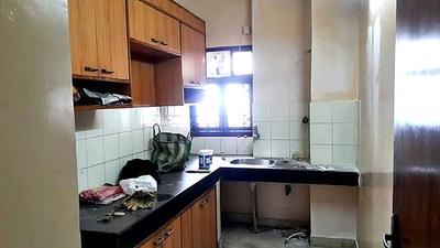 Kitchen Image of 990 Sq.ft 2 BHK Apartment / Flat for sale in Mahadev Harsh Platinum 3, Ghuma Ahmedabad for Rs. 4800000