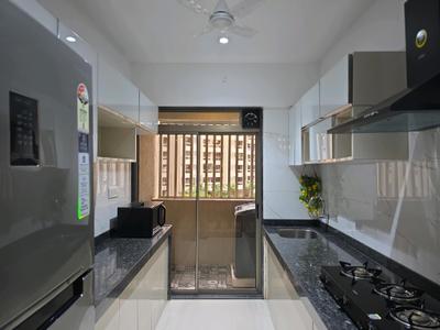 Evershine Amavi 303 Phase 1 Kitchen 4