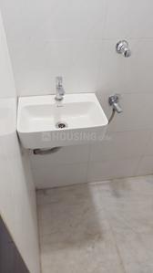 Bathroom Image of 200 Sq.ft 1 RK Independent House for rent in Kankurgachi Kolkata for Rs. 6000