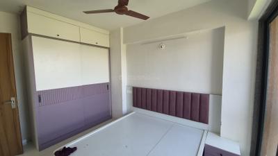 Bedroom Image of 2000 Sq.ft 3 BHK Apartment / Flat for rent in Zundal Ahmedabad for Rs. 30000