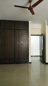 Bedroom Image of 2300 Sq.ft 4 BHK Apartment / Flat for rent in Agarwal Aditya Mega City, Indirapuram Ghaziabad for Rs. 45000
