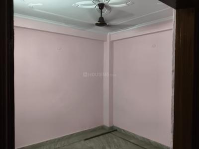 Bedroom Image of 452 Sq.ft 2 BHK Builder Floor for rent in Mahavir Enclave New Delhi for Rs. 16500