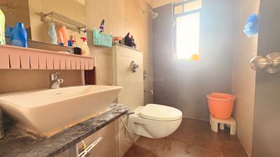 Bathroom Image of 2750 Sq.ft 4 BHK Apartment / Flat for sale in Ashar Grape City, Veer Sawarkar Nagar Nashik for Rs. 16000000