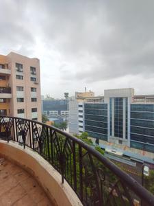 Balcony Image of 1850 Sq.ft 3 BHK Apartment / Flat for sale in Magarpatta Jasminium, Magarpatta City Pune for Rs. 24500000