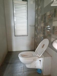 Common Bathroom Image of 1350 Sq.ft 2 BHK Apartment / Flat for rent in Regency Gardens, Kharghar Navi Mumbai for Rs. 55000