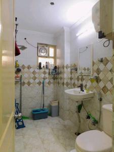 Bathroom Image of 1485 Sq.ft 3 BHK Apartment / Flat for sale in Niho Saffron Scottish Garden, Indirapuram Ghaziabad for Rs. 13900000