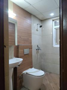 Common Bathroom Image of 1395 Sq.ft 2.5 BHK Apartment / Flat for rent in ACE Parkway, Sector 150 Noida for Rs. 37100