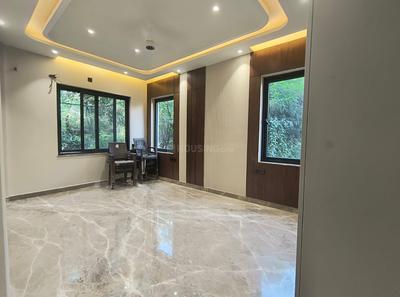 Bedroom Image of 2700 Sq.ft 4 BHK Builder Floor for sale in Naraina New Delhi for Rs. 62500000