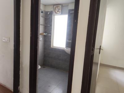 Image of 915 Sq.ft 2.5 BHK Apartment / Flat for rent in Amrapali Dream Valley 2, Noida Extension, Greater Noida for Rs. 19000