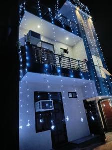Image of 891 Sq.ft 2.5 BHK Independent House for rent in Palam Vihar Extension, Gurgaon for Rs. 20000
