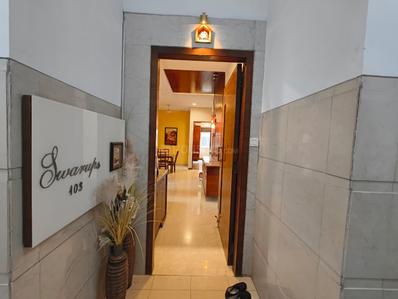 Bathroom Image of 1300 Sq.ft 3 BHK Apartment / Flat for rent in Avarsekar Srushti, Prabhadevi Mumbai for Rs. 220000