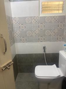 Bathroom Image of 1000 Sq.ft 3 BHK Apartment / Flat for rent in The Nest Art, Ottiyambakkam Chennai for Rs. 28000