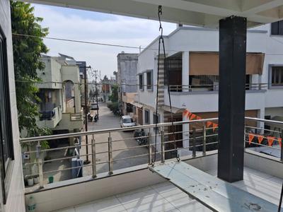 Balcony Image of 410 Sq.ft 2 BHK Apartment / Flat for rent in Nizampura Vadodara for Rs. 10000