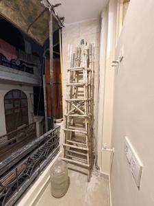 Balcony Image of 405 Sq.ft 1 BHK Builder Floor for sale in Govindpuri Extension New Delhi for Rs. 4000000
