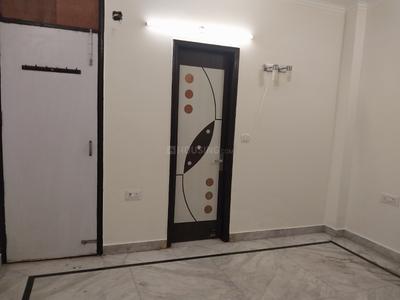 Bedroom Image of 1800 Sq.ft 3 BHK Villa for rent in Vikaspuri New Delhi for Rs. 60000