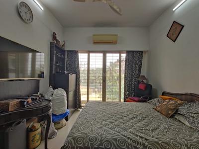 Bedroom Image of 1100 Sq.ft 3 BHK Apartment / Flat for sale in Santacruz East Mumbai for Rs. 40000000