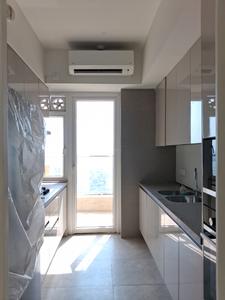 Kitchen Image of 2888 Sq.ft 3 BHK Apartment / Flat for sale in DLF Capital Greens Phase 1 And 2, Karampura New Delhi for Rs. 65000000