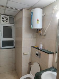 Bathroom Image of 1303 Sq.ft 3 BHK Apartment / Flat for rent in BPTP Spacio, Sector 37D Gurgaon for Rs. 35000