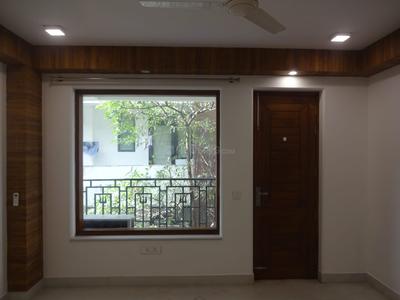 Bedroom Image of 4000 Sq.ft 4 BHK Builder Floor for rent in Maharani Bagh New Delhi for Rs. 350000