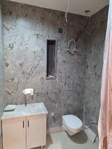 Bathroom Image of 850 Sq.ft 2 BHK Builder Floor for sale in Shalimar Bagh New Delhi for Rs. 13500000