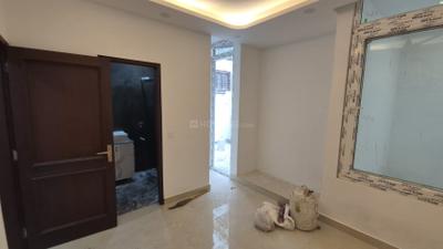 Bedroom Image of 2100 Sq.ft 3 BHK Builder Floor for sale in Greater Kailash II New Delhi for Rs. 43500000