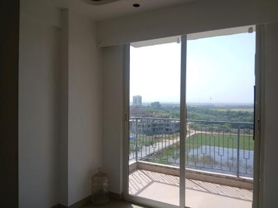 Bedroom Image of 700 Sq.ft 3 BHK Apartment / Flat for rent in Sector 108 Gurgaon for Rs. 18000