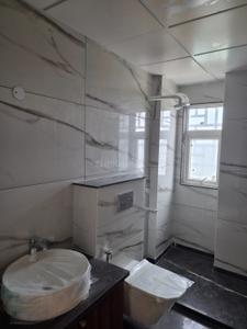 Kitchen Image of 3960 Sq.ft 4 BHK Builder Floor for rent in Central Park Flower Valley, Sector 33 Sohna for Rs. 75000