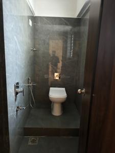 Bathroom Image of 600 Sq.ft 1 BHK Apartment / Flat for sale in Airoli Navi Mumbai for Rs. 7000000